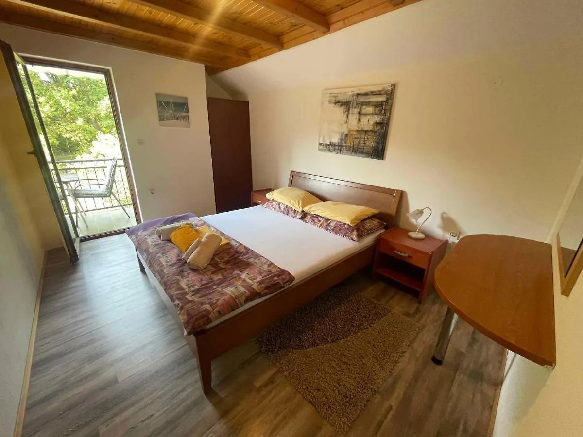 Holiday Home In Grizane 42243